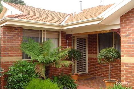 26 Lorne Pde, Mont Albert, VIC 3127