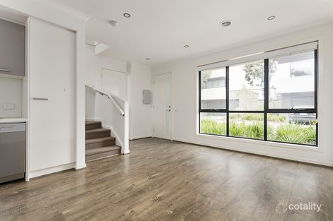 Property photo of 2 Skeggs Crescent Heidelberg Heights VIC 3081