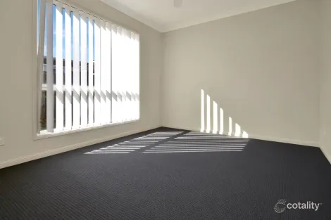 Property photo of 19 Karora Road Beachmere QLD 4510