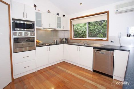 Property photo of 9 Shaw Close Bell Post Hill VIC 3215