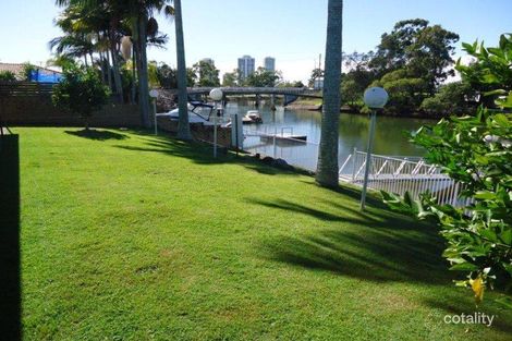 Property photo of 8 Clipper Court Biggera Waters QLD 4216
