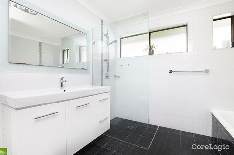 Property photo of 5 Balmaringa Close Cordeaux Heights NSW 2526