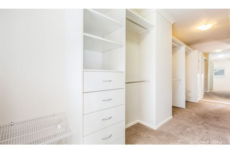 Property photo of 6 Tuscany Close Forest Lake QLD 4078