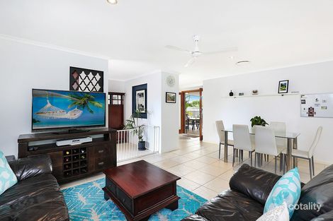 Property photo of 46 Point Cartwright Drive Buddina QLD 4575