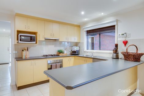 Property photo of 18 Shearwater Court Taylors Hill VIC 3037