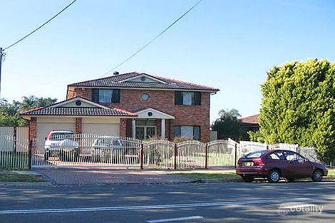 2 Corona Rd, Fairfield West, NSW 2165