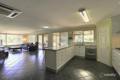 Property photo of 25 Candelo Loop Greenfields WA 6210