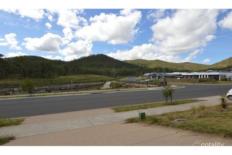 Property photo of 117 Springfield Drive Norman Gardens QLD 4701