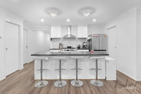 Property photo of 9 Morang Street Mickleham VIC 3064