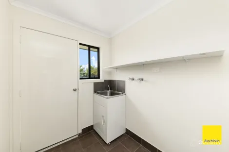 Property photo of 5/4-6 McMahon Drive Bungendore NSW 2621