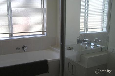 Property photo of 6/27 Ruby Joy Drive Somerville VIC 3912