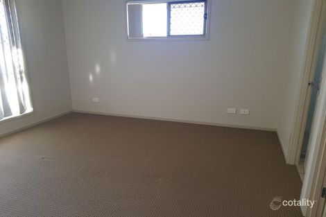 Property photo of 32 Everingham Avenue Roma QLD 4455