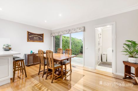 Property photo of 1/19 Kalymna Grove Chadstone VIC 3148