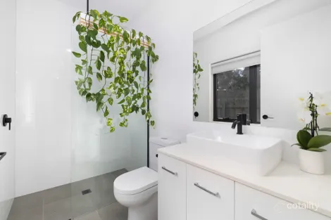 Property photo of 4/98 Sellick Drive Croydon VIC 3136