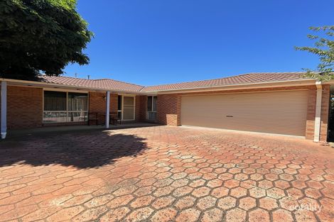 33 Plowman Ct, Epping, VIC 3076