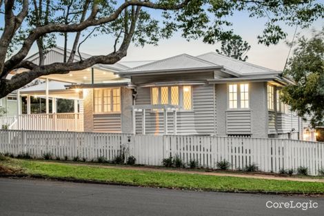 Property photo of 2 Loye Street North Toowoomba QLD 4350