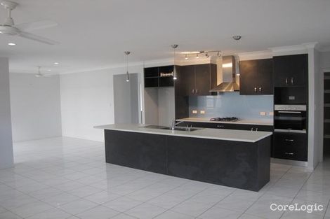 Property photo of 36 Fossilbrook Bend Trinity Park QLD 4879