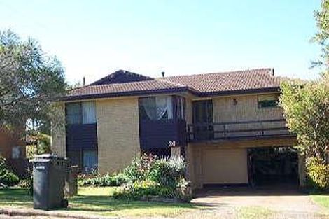 24 Mott Cres, Rockville, QLD 4350