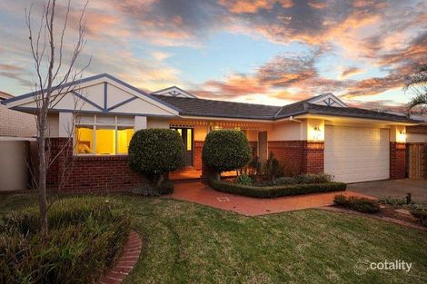 121 Montbrae Cct, Narre Warren North, VIC 3804