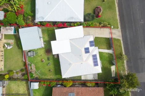 Property photo of 24 South Street Urangan QLD 4655