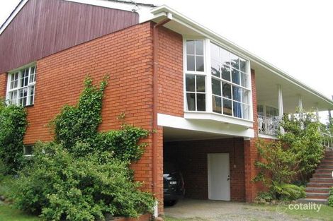 27 Anne Rd, Woodend, VIC 3442