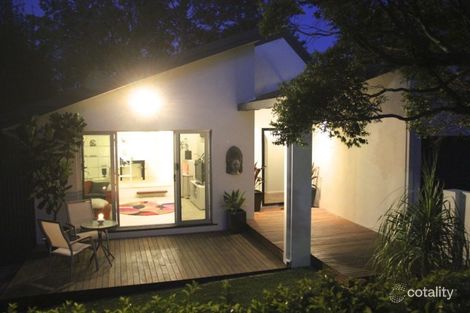 7 Cooleroo Cres, Southport, QLD 4215