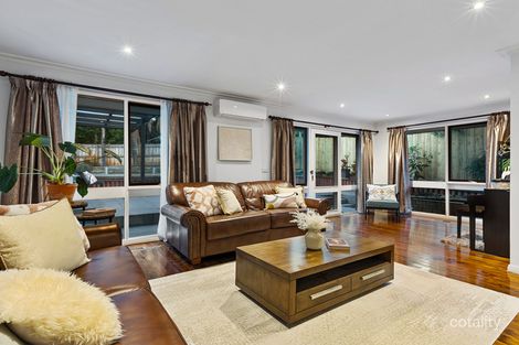 Property photo of 10 Leamington Crescent Glen Waverley VIC 3150