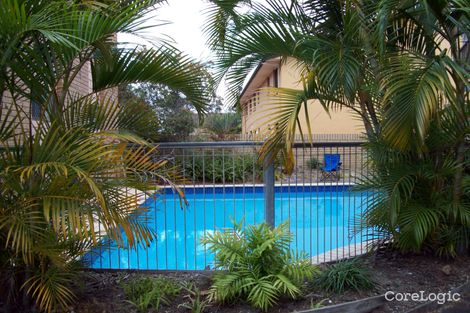 Property photo of 2/11 Christina Court Mermaid Waters QLD 4218