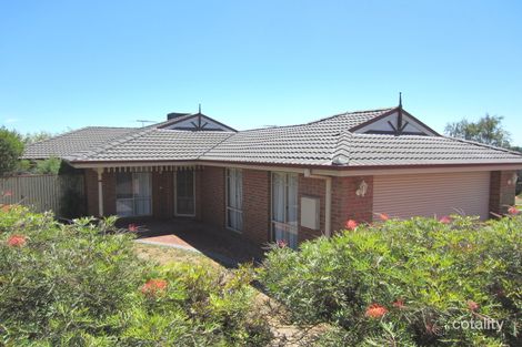 Property photo of 14 Marina Court Berwick VIC 3806