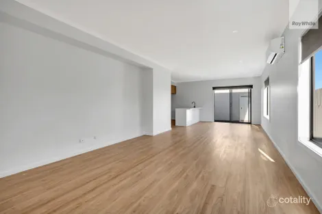 22 Pine Cone Walk, Fraser Rise, VIC 3336