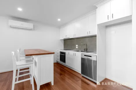 Property photo of 102/8 Tulip Crescent Boronia VIC 3155
