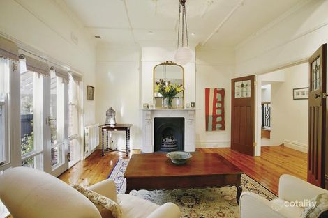 Property photo of 28 Chrystobel Crescent Hawthorn VIC 3122