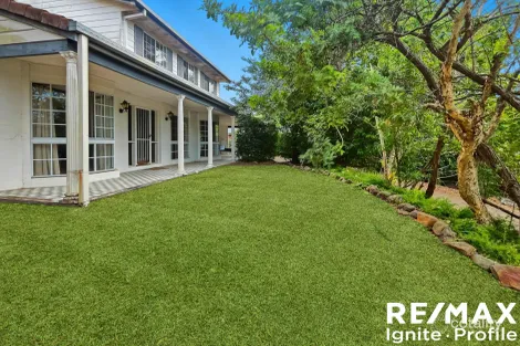 60 Diamantina St, Chapel Hill, QLD 4069