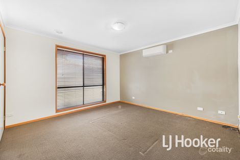 Property photo of 1/7 Sarah Place Hampton Park VIC 3976