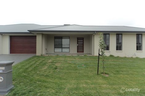 Property photo of 19B Mewburn Drive Goulburn NSW 2580