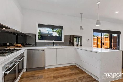 Property photo of 1/9 Conifer Avenue Brooklyn VIC 3012