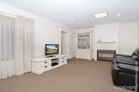 Property photo of 12 Walana Crescent Kooringal NSW 2650