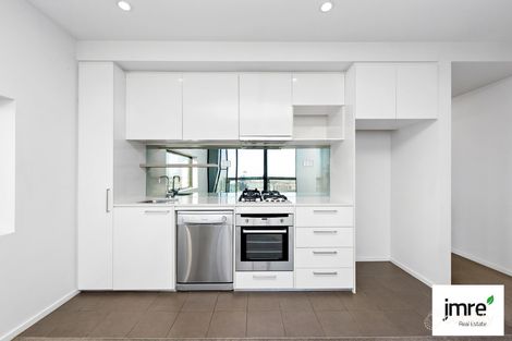 Property photo of 2813/350 William Street Melbourne VIC 3000