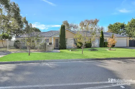 Property photo of 2 Queenscliff Drive Inverloch VIC 3996