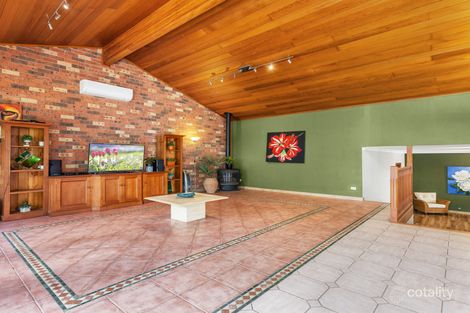 Property photo of 8 Niland Way Casula NSW 2170