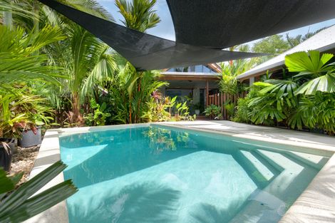 Property photo of 19 Dulku Close Craiglie QLD 4877