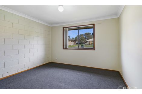 Property photo of 2/21 Card Crescent East Maitland NSW 2323