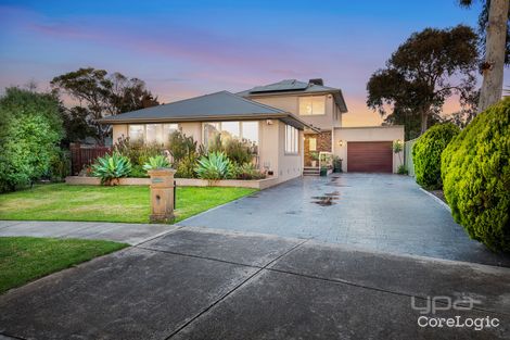 Property photo of 16 Kamo Court Taylors Lakes VIC 3038