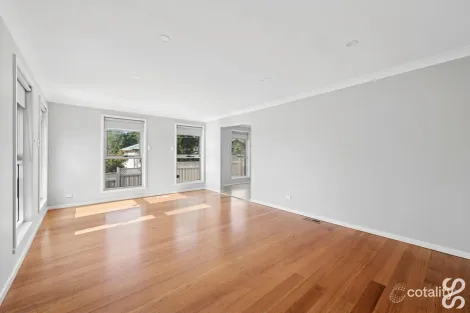 Property photo of 1 Panorama Close Bundoora VIC 3083