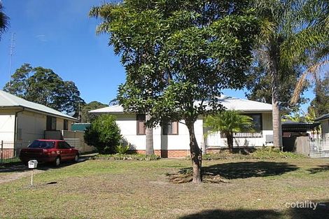 25 Spencer Rd, Mannering Park, NSW 2259