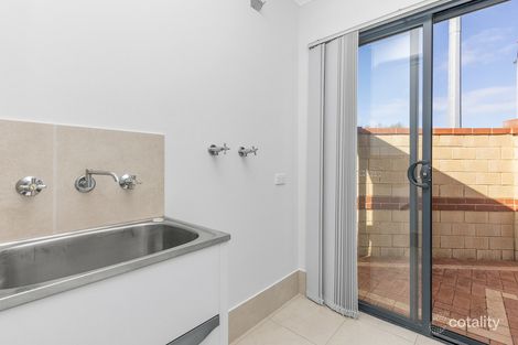 Property photo of 4/82 Rangeview Road Landsdale WA 6065
