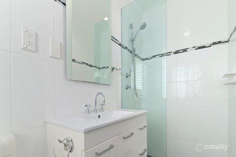 Property photo of 47 Rusthall Way Huntingdale WA 6110