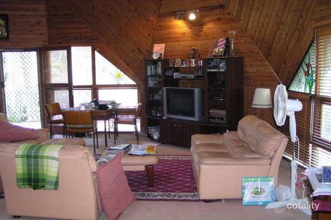 Property photo of 4 Eumina Street Macleay Island QLD 4184