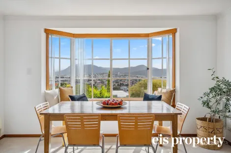 Property photo of 2/1 Alt-Na-Craig Avenue Mount Stuart TAS 7000