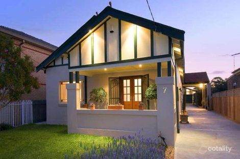 7 Lees Ave, Croydon Park, NSW 2133